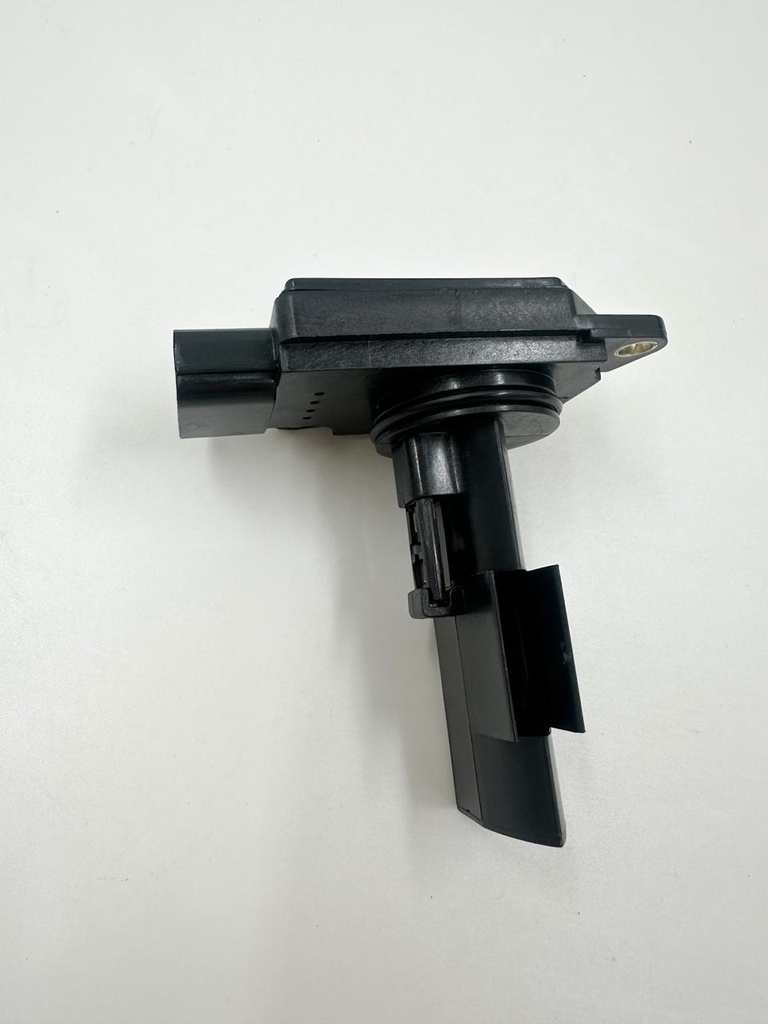 Sensor de flujo de masa de aire (MAF – Mass Air Flow Sensor)	MR985187		2002-2016	Mitsubishi	Motores 1.5 1.8 2.0 2.4 3.8